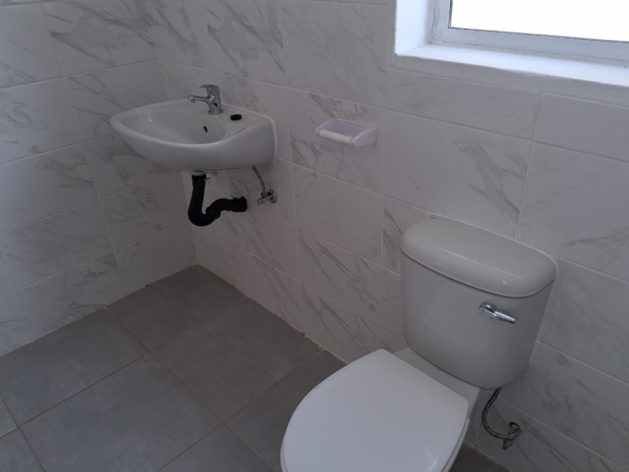 To Let 1 Bedroom Property for Rent in Quigney Eastern Cape